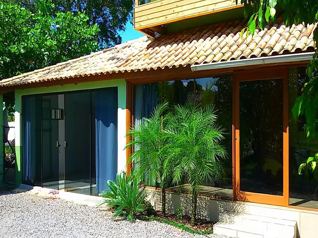 Recanto Luna Guest House Garopaba 0*,