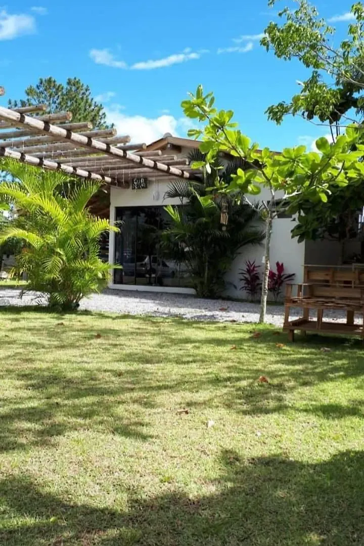 Recanto Luna Guest House Garopaba 0*,